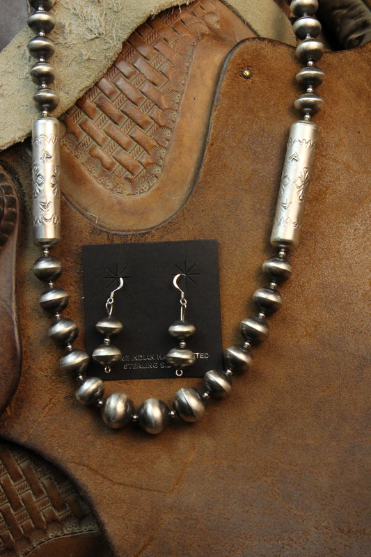 Handmade Sterling Silver Navajo Pearls & Stamped Barrel Bead Necklace Set – By Sharon Cooley