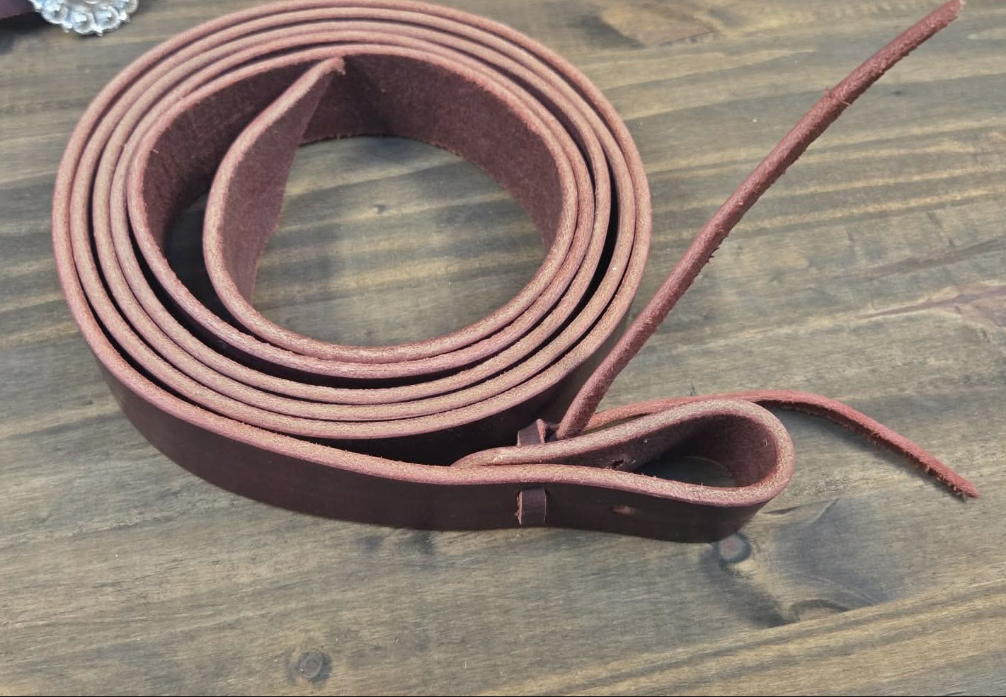 1.5" Plain Tie Latigo: No Holes 8ft