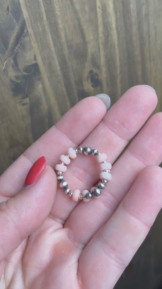 Memory Wire Pink Conch and Navajo Pearl Ring